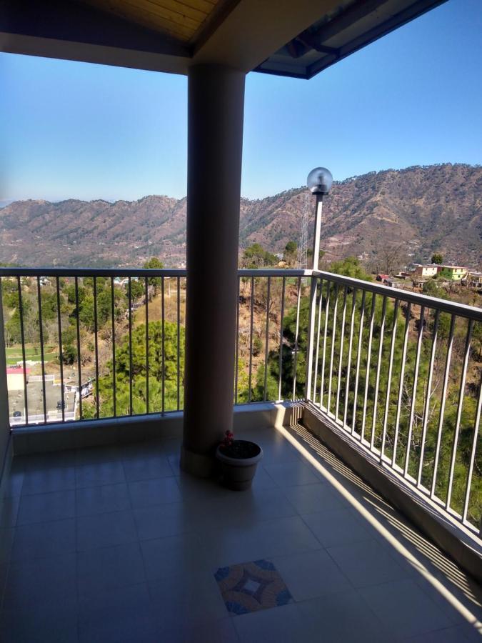 Terrace Retreat Bed & Breakfast Kasauli Exterior photo