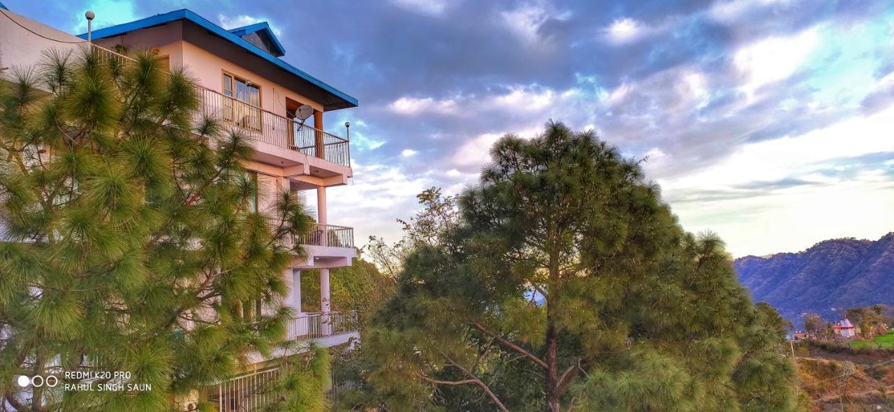 Terrace Retreat Bed & Breakfast Kasauli Exterior photo